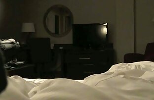 XXX tetona milf se lo lleva en video orgia familiar el culo