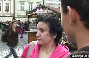 XXX Travieso chica spex juega su porno orgias fiestas jugoso rosa flower