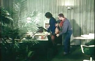 XXX Euro amateur follada en orgias con pollas enormes público por dinero