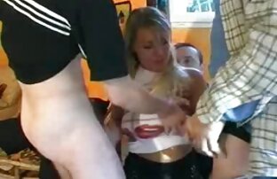 XXX Cuatro orgia de lesvianas xxx pollas para una puta hambrienta