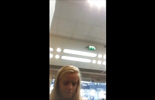 XXX Cali Hayes se masturba su videos de orgias con viejos suave coño fuera